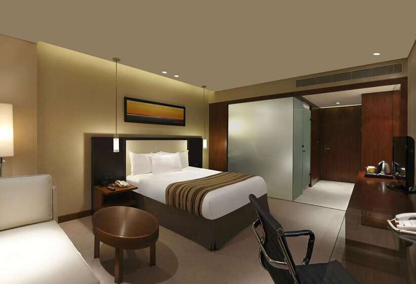 호텔 Doubletree By Hilton Punechinchwad