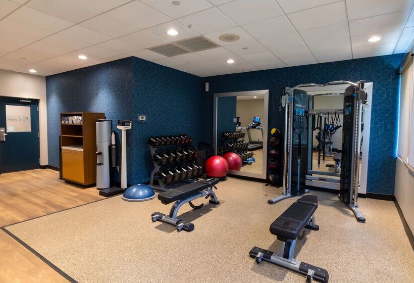 בית מלון כפרי Doubletree By Hilton Tinton Falls Eatontown