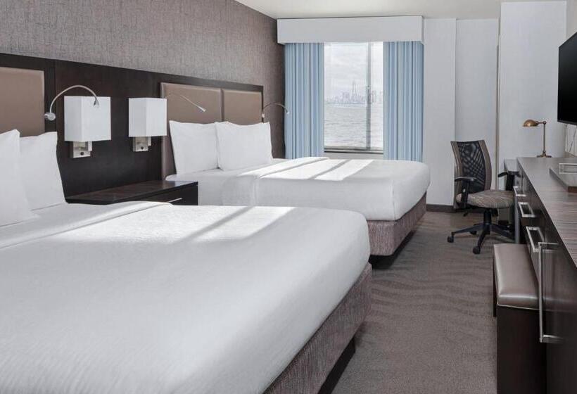 فندق Fairfield Inn & Suites By Marriott New York Staten Island
