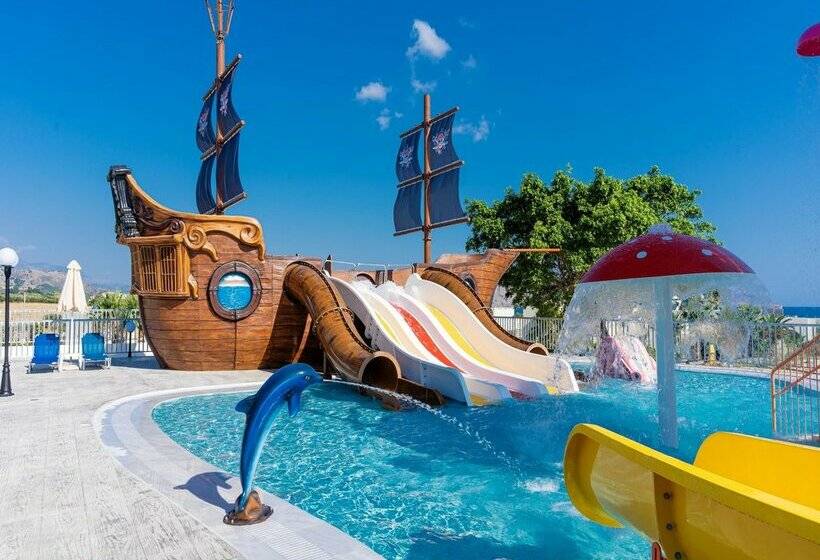 هتل Georgioupolis Resort & Aqua Park