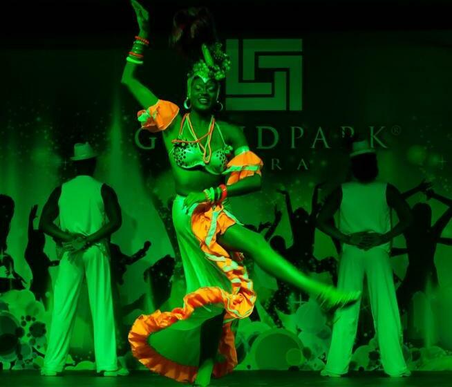 هتل Grand Park Lara