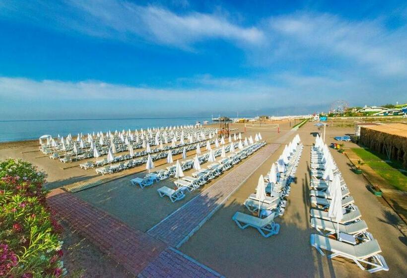 هتل Grand Park Lara