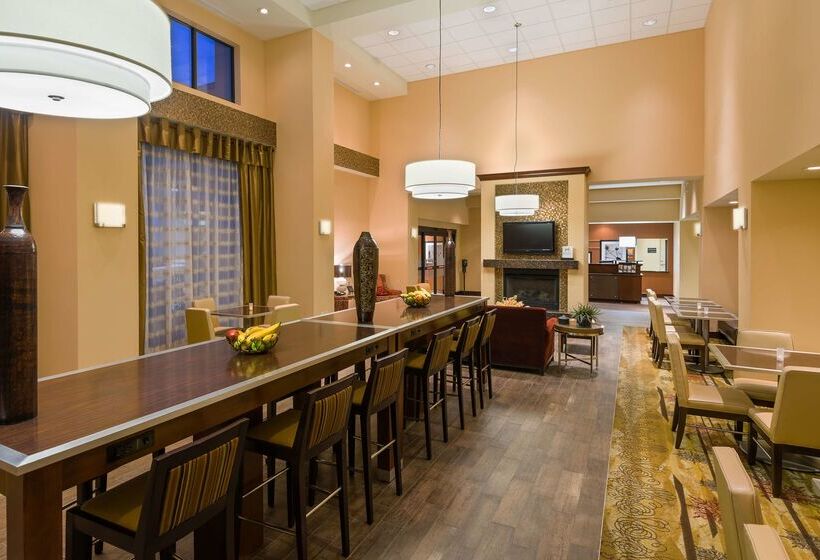 هتل Hampton Inn & Suites Peoria At Grand Prairie, Il