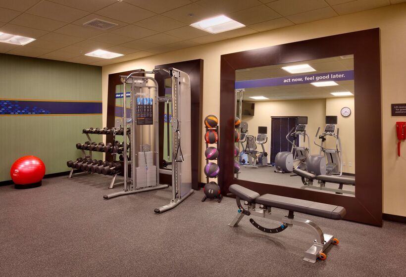هتل Hampton Inn Omaha/west Dodge Road