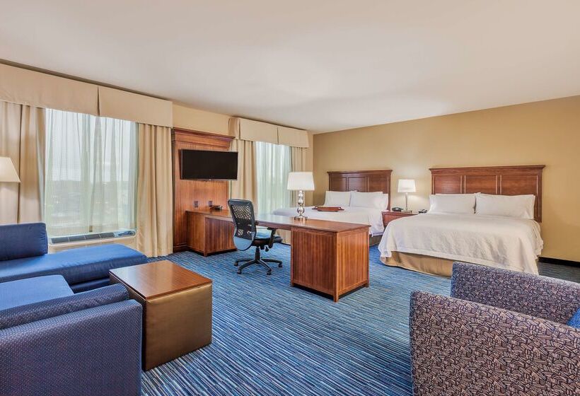 בית מלון כפרי Hampton Inn & Suites Downtown Owensboro/waterfront