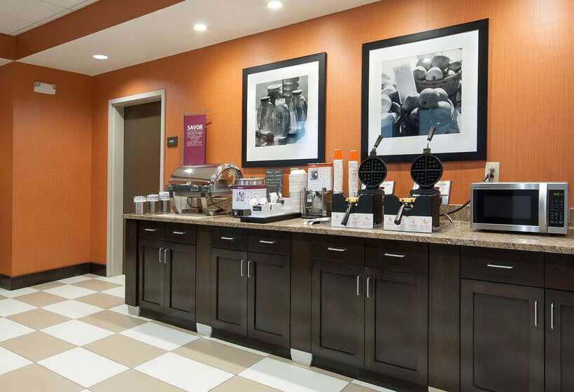 בית מלון כפרי Hampton Inn & Suites Senecaclemson Area