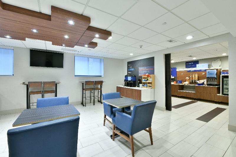 فندق Holiday Inn Express Staten Island West, An Ihg
