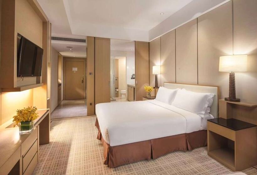 ホテル Ramada Plaza Qiandeng Kunshan
