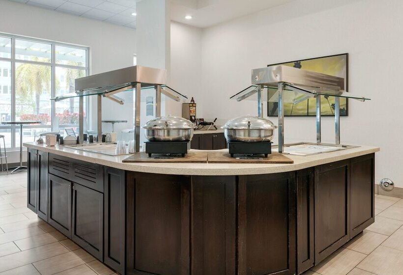 فندق Staybridge Suites St. Petersburg Fl, An Ihg