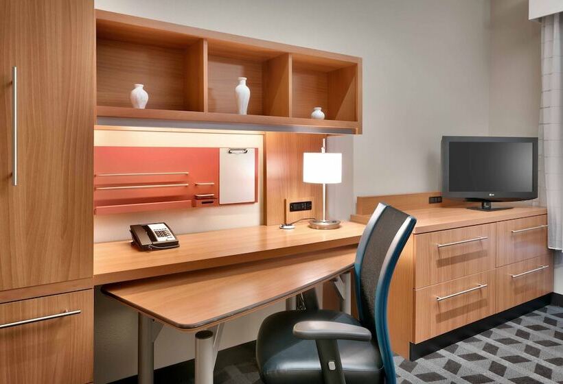 בית מלון כפרי Towneplace By Marriott Suites Elko