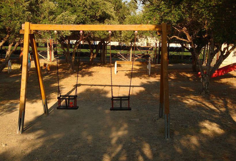 Maria Flora Apartments