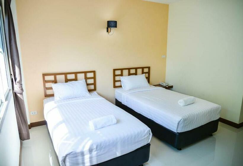 فندق Thaimit Resort