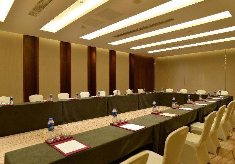 호텔 Crowne Plaza Shanghai Noah Square, An Ihg