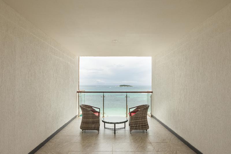 هتل Decameron Isleno - All Inclusive