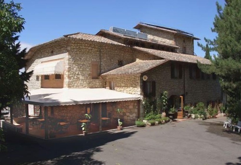 בית מלון כפרי La Torre Ai Mari
