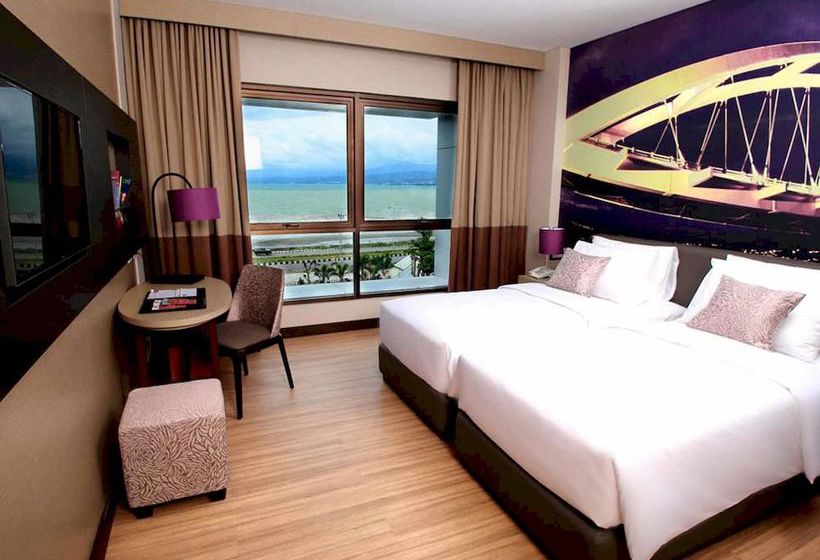 هتل Mercure Palu
