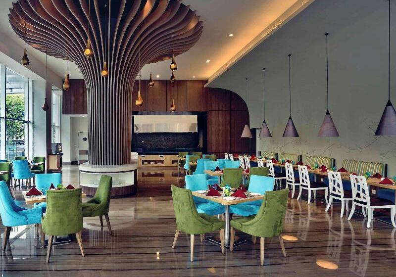 هتل Mercure Serpong Alam Sutera