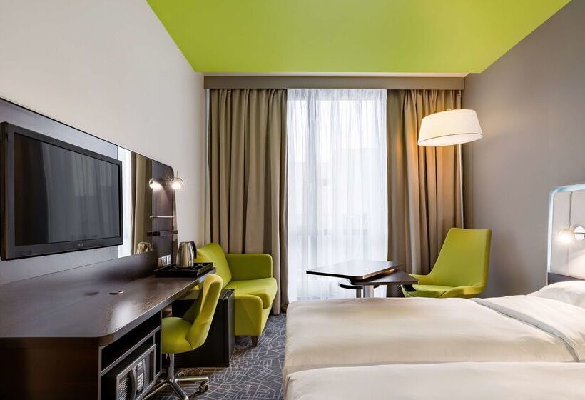 هتل Park Inn By Radisson Pulkovo Airport St. Petersburg
