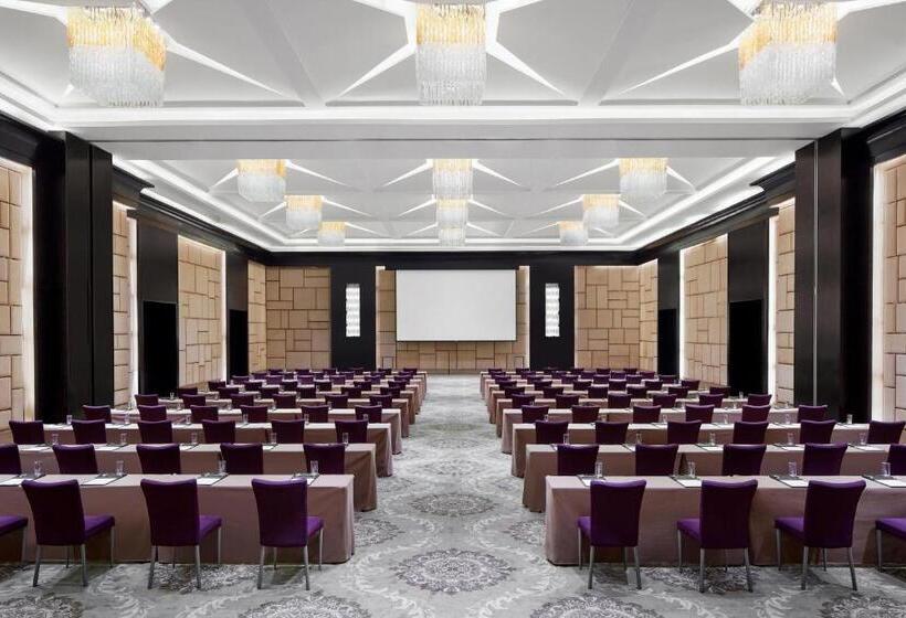 Отель Sheraton Qiandao Lake Resort