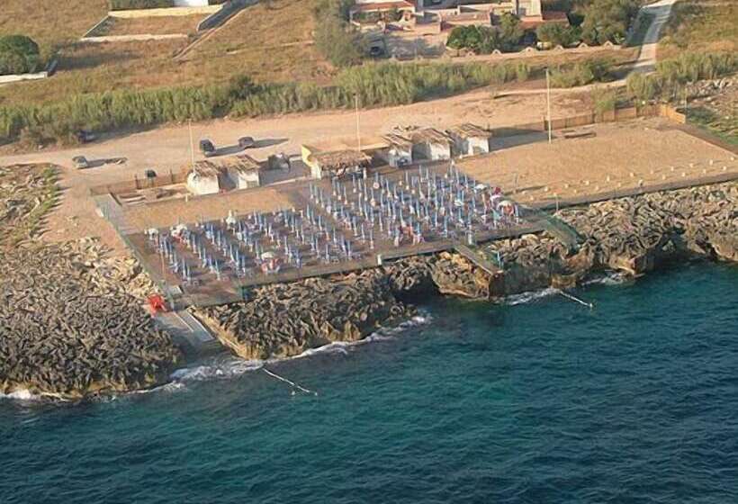 استراحتگاه Residence Portoselvaggio