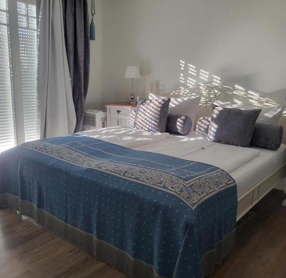 Balthazar Iphofen, Ohne Frühstück, Nähe Knauf Gips Kg Und Connekt, No Waste, Nachhaltig, Familiär, N