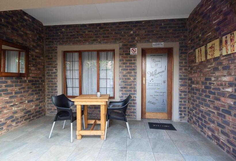 ベッドアンドブレックファースト Stevenski S Guesthouse