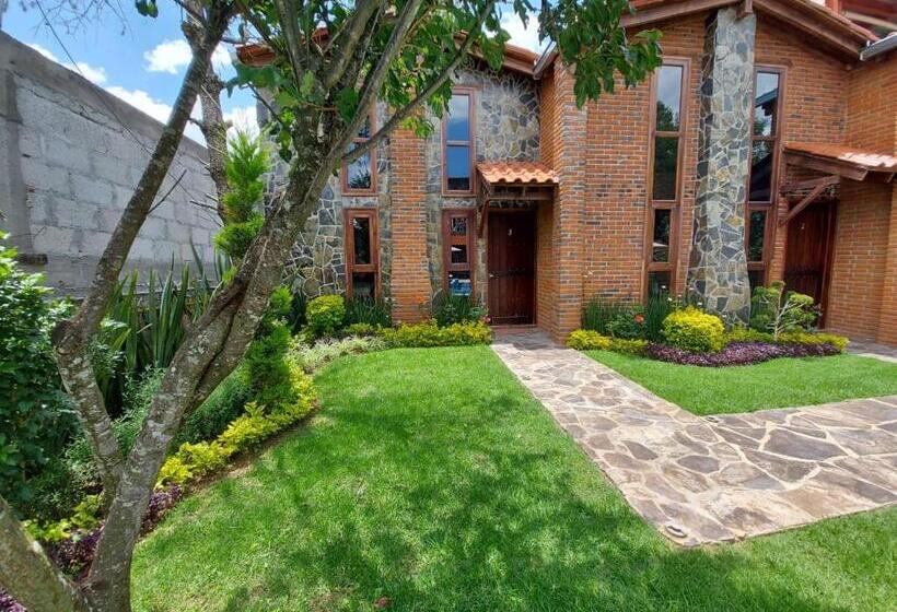 فندق Cabañas Doña Anita