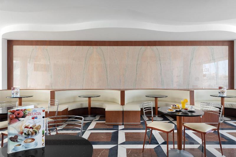 تختخواب و صبحانه Lazy Days   Adults Only   Duna Parque Resorts & Hotels