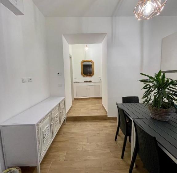 ベッドアンドブレックファースト Palazzo Sabini