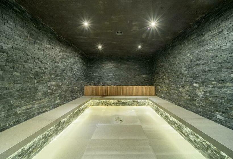 هتل Ensana Aquahouse