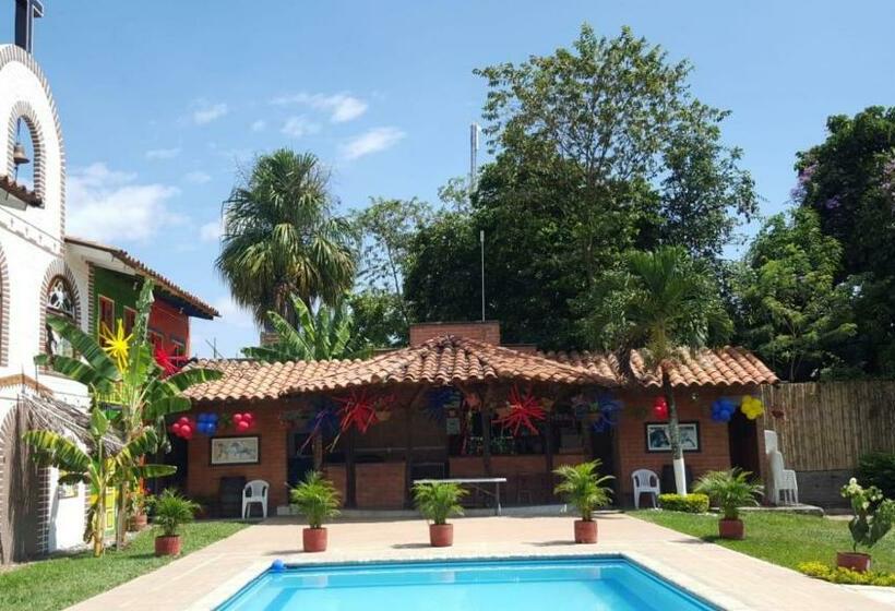 هتل Cabañas De Rozo