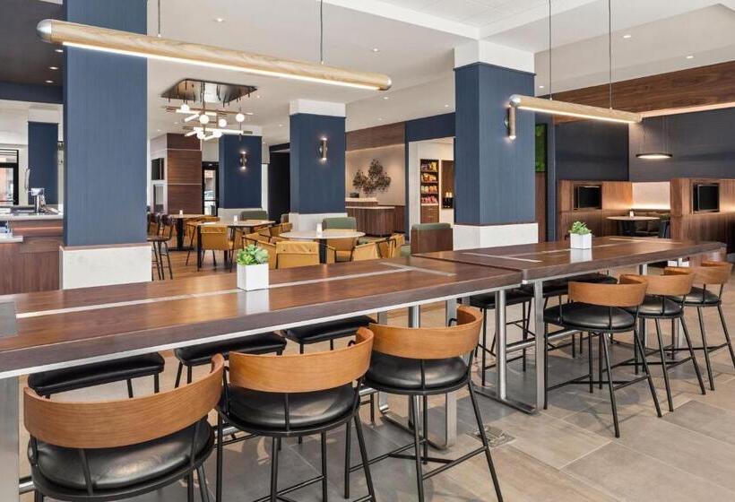 호텔 Courtyard By Marriott Owatonna Downtown