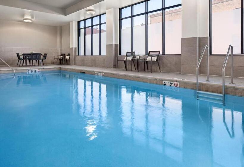 호텔 Courtyard By Marriott Owatonna Downtown
