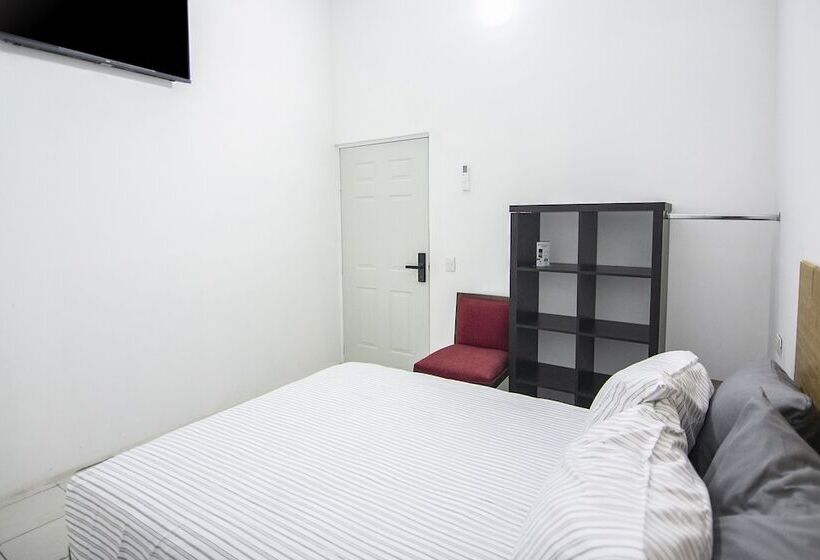 هتل Oyo  Plaza Las Torres