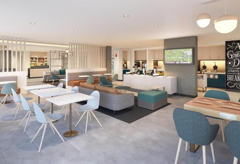 هتل Towneplace Suites By Marriott Oshkosh