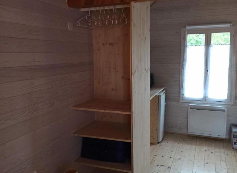 Пансион Une Tiny House à Découvrir Au Cœur De La Cité !