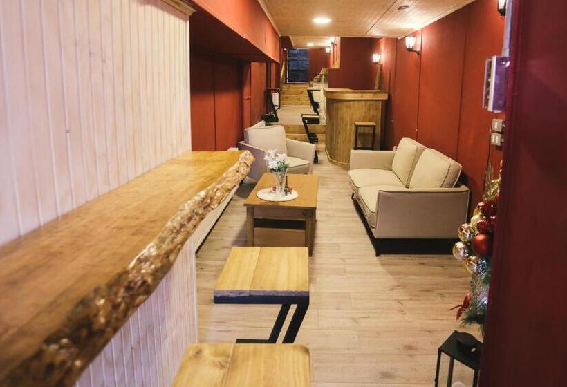 فندق Low Cost Y Restaurant Colón