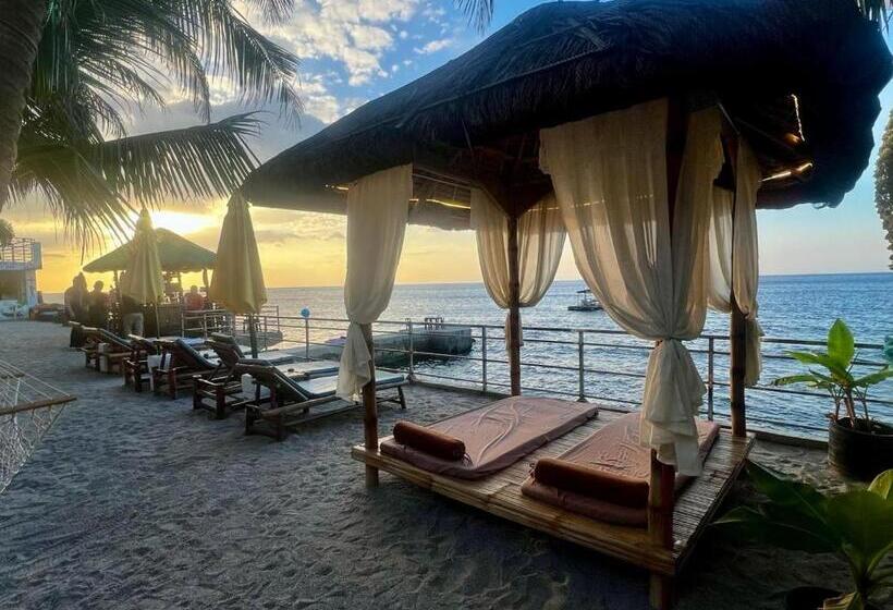 호텔 The Philip Ann Resort