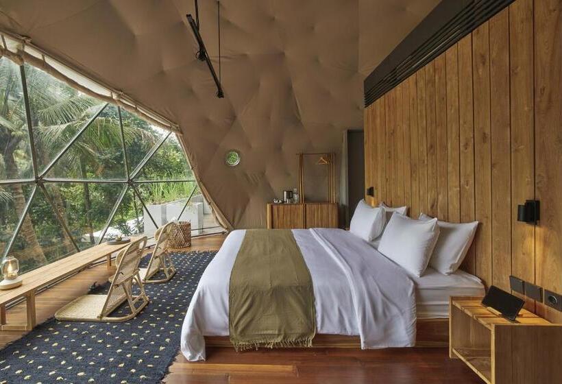 Lintang Luku Tent Resort