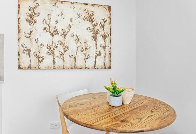 Lillypilly Bed And Breakfast