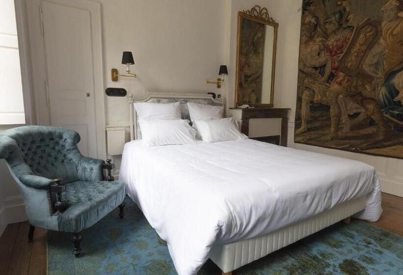 بنسيون Hôtel De Colbert