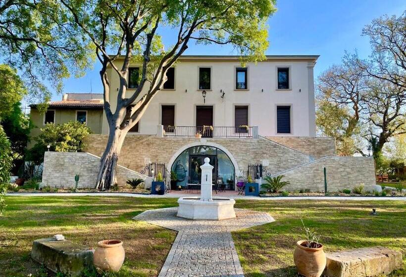 تختخواب و صبحانه Bastide Beaudinard