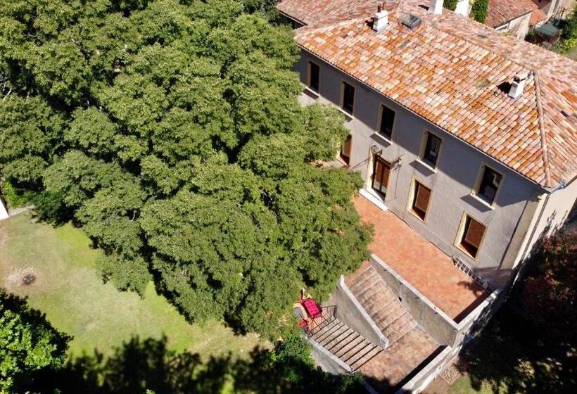 تختخواب و صبحانه Bastide Beaudinard