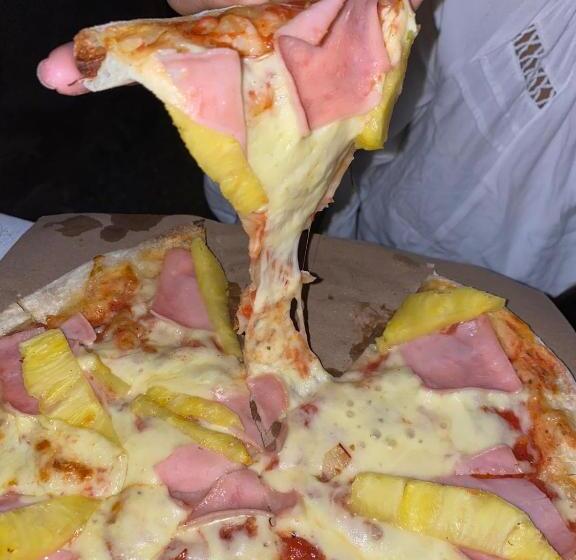 تختخواب و صبحانه Bonita Hostel