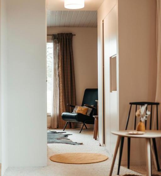 تختخواب و صبحانه Le Chalet De Plainpalais