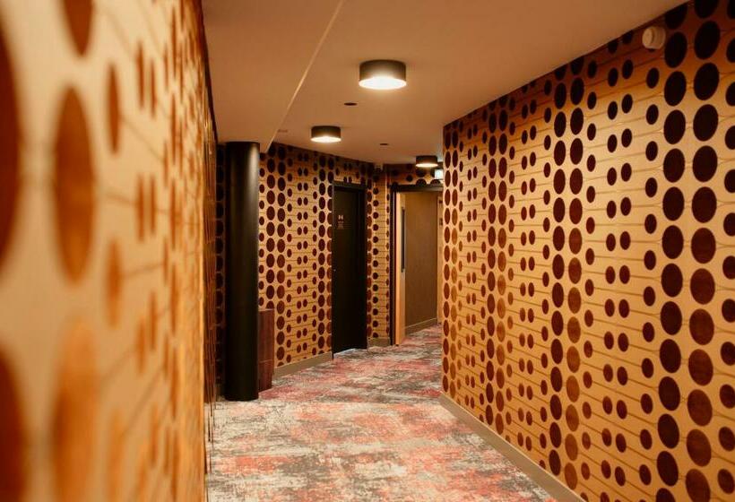 فندق Dali Val D Europe