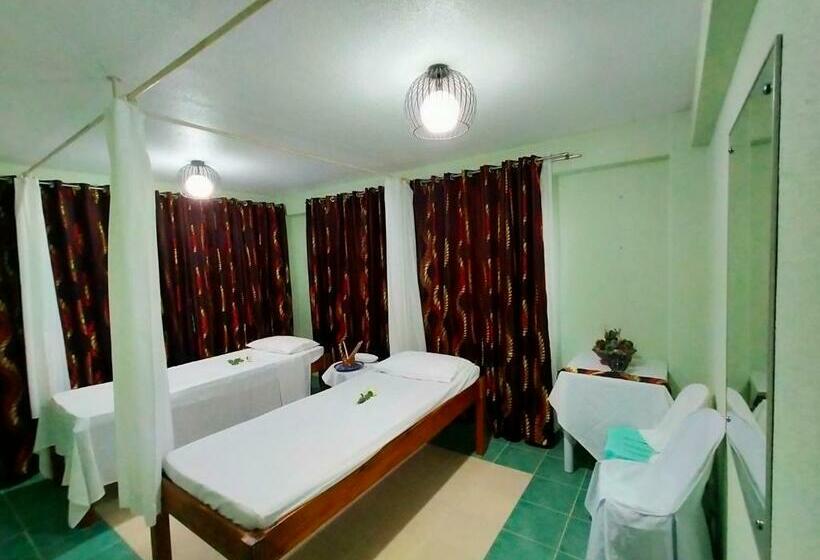 ホテル Palm Grove Hot Springs And Mountain Resort
