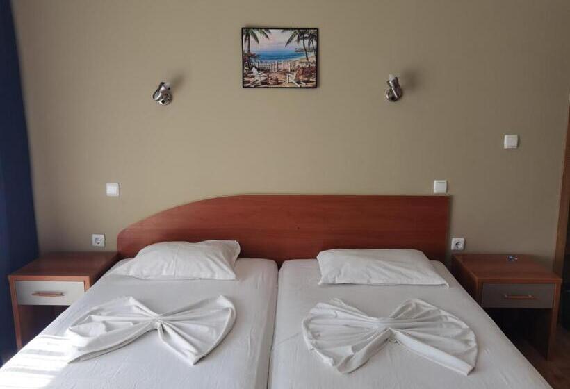 ホテル Santorini Sveti Vlas