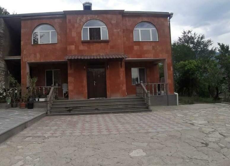 פנסיון Green Paradise Guest House