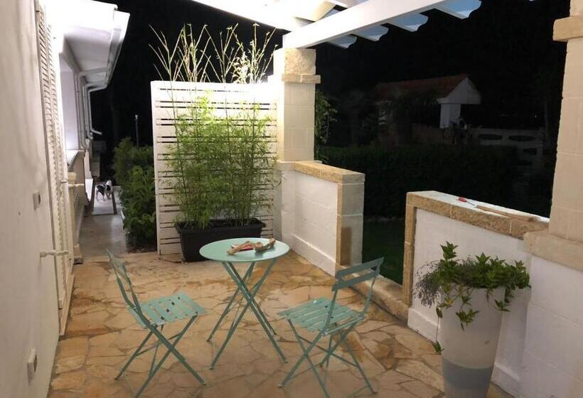 تختخواب و صبحانه Beach House Salento